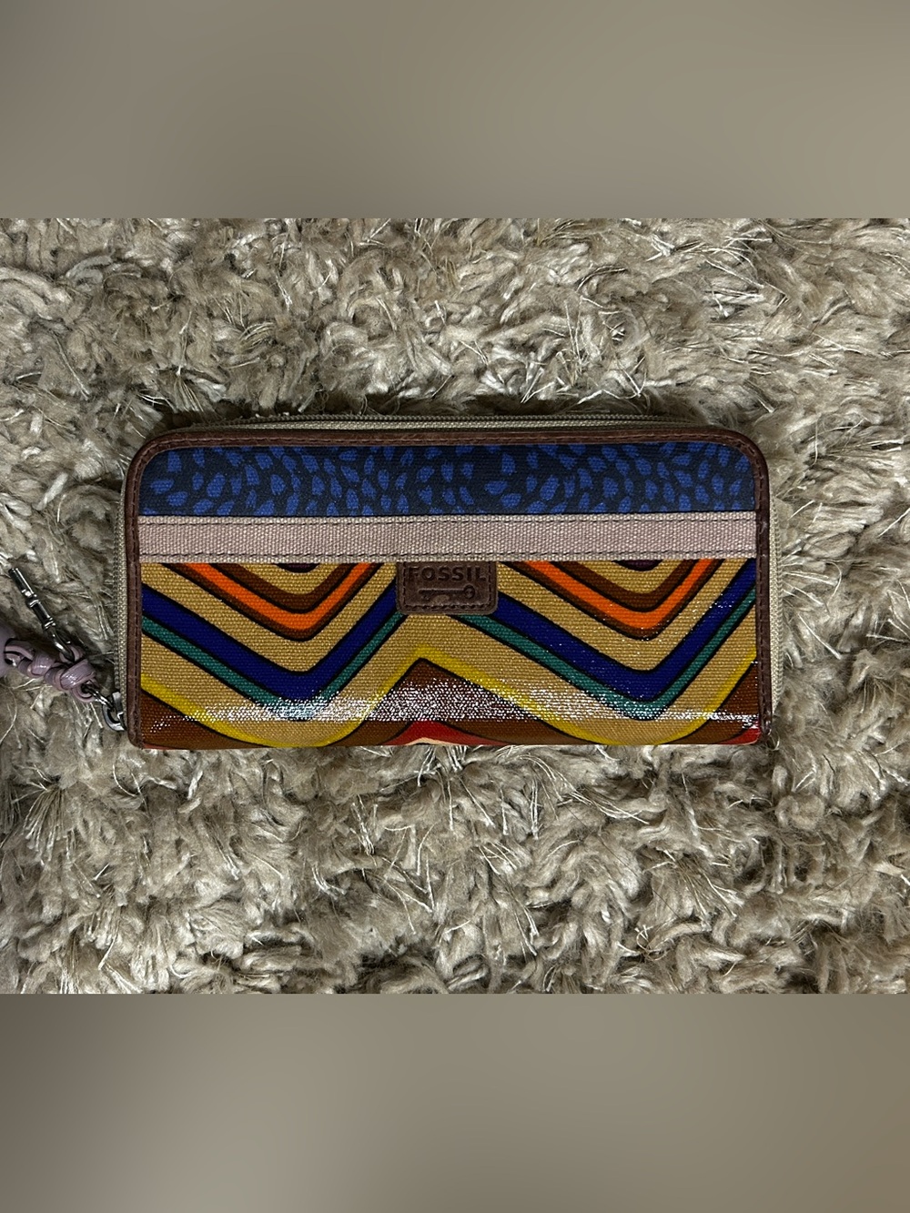 Vintage Fossil Multicolor Chevron Zip Wallet with Original Pull Charms